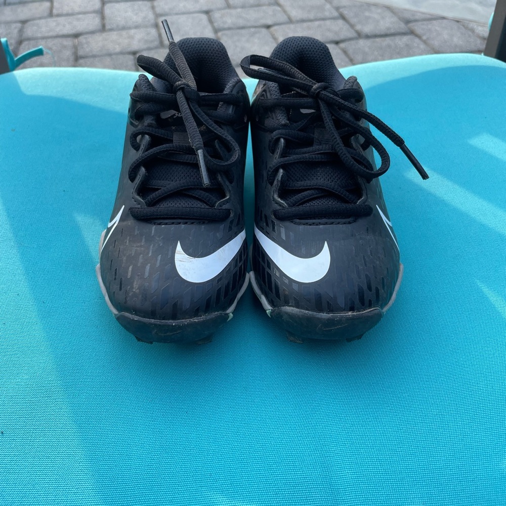 Boys nike baseball cleats